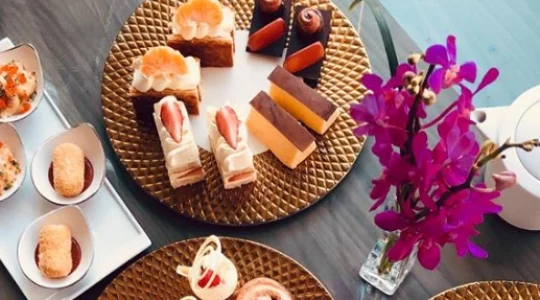 SHANGRI-LA AFTERNOON TEA